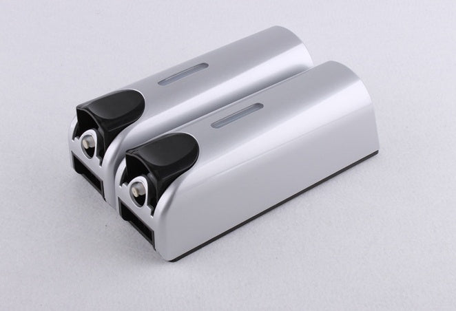 Space-saving liquid soap dispenser for showers and bathroom sinks