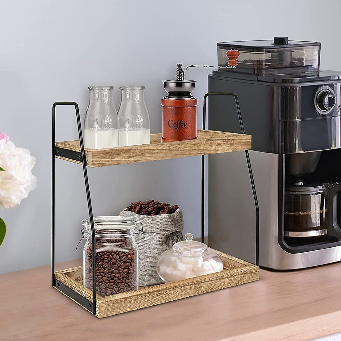 Compact wood and iron shelf for home organisation