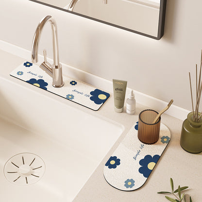 Quick-dry faucet splash guard mat for bathroom sinks